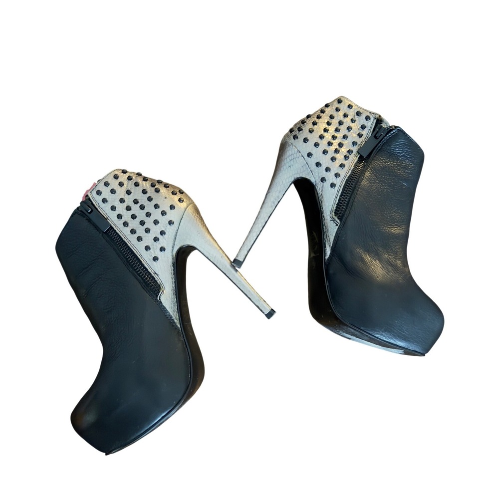 Bebe Black Leather Silver Snakeskin Studded Platform Stiletto Ankle Boots 6B